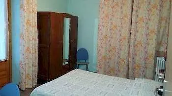 Les Fleurs Hotel 2*